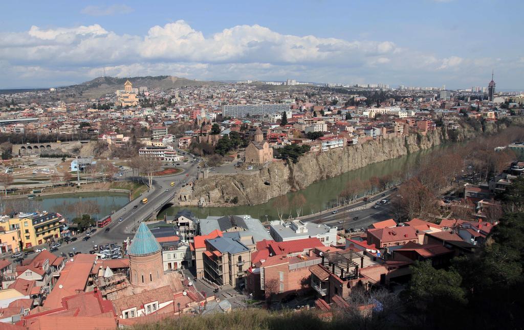 Homestay Nika Tbilisi Exterior photo